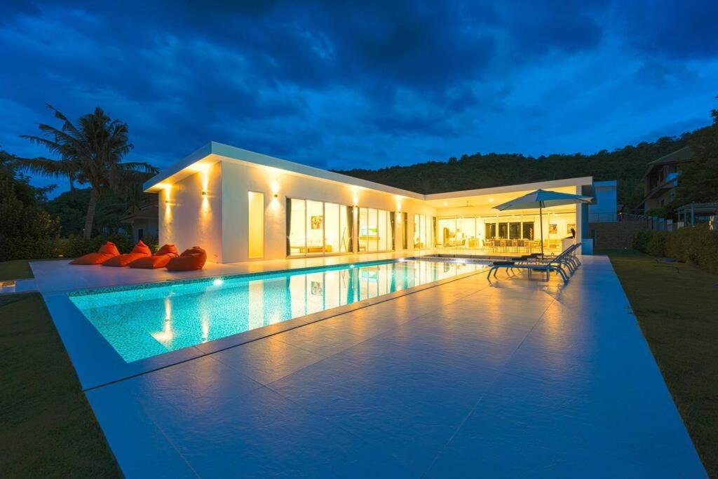 Luxury 4 Bed Pool Palm Hills Golf Club - Ph4a * Hua Hin