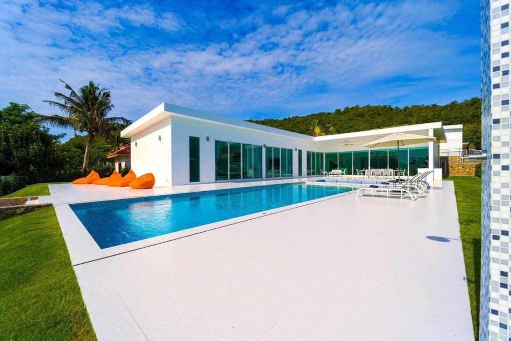 Luxury 4 Bed Pool Palm Hills Golf Club - Ph4a Feriehus *